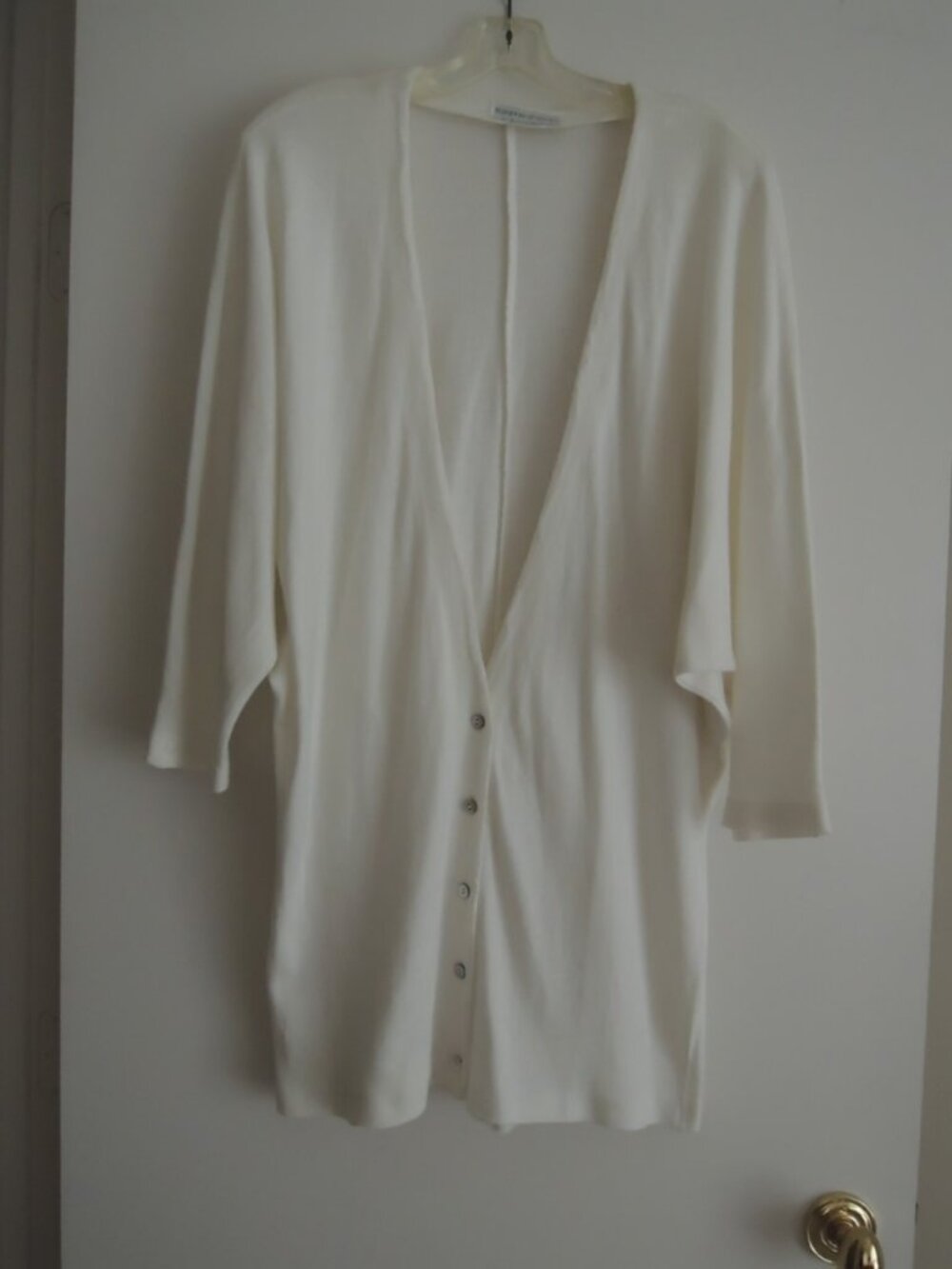 Ladies Sweater One Size Fits Most Dolman Sleeve Longer Length Lightweight Cotton